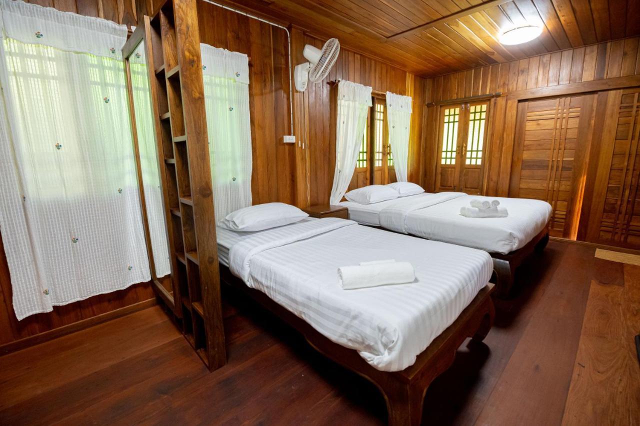 Suk Sabai Homestay Sukhothai Esterno foto